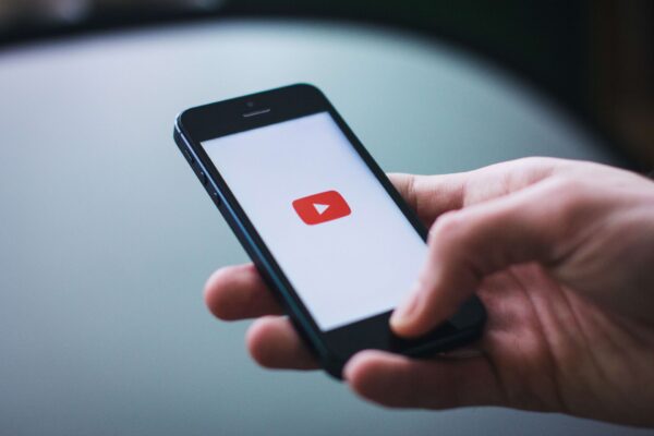 Jakie kanały podróżnicze obserwować na YouTube?